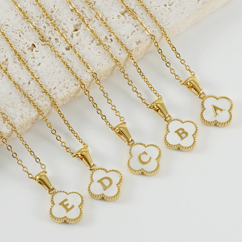 Four-leaf clover letter pendant necklace