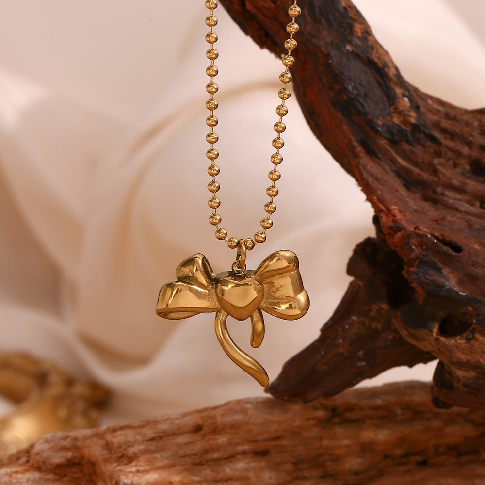 Butterfly Clasp Pendant Necklace Ⅱ