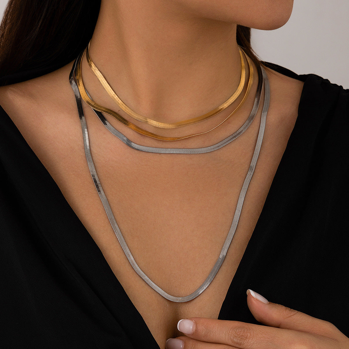 Luminous Circles·Layered Gold Chain Necklace