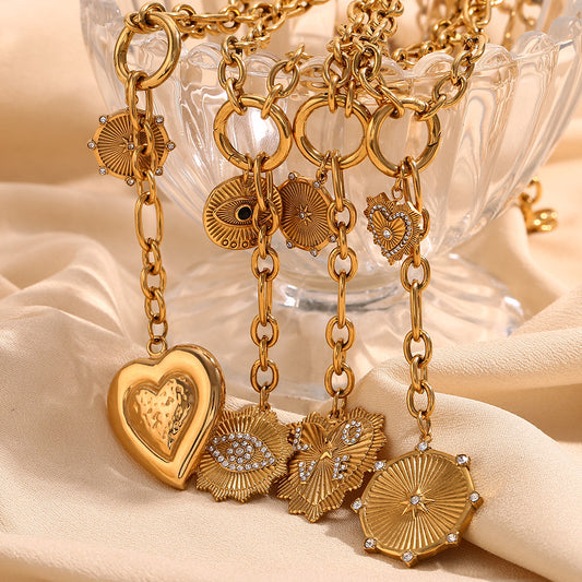 O-Chain with Heart-Shaped Round Pendant Necklace