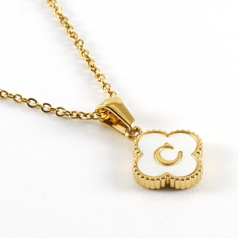 Four-leaf clover letter pendant necklace