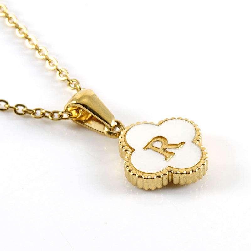 Four-leaf clover letter pendant necklace