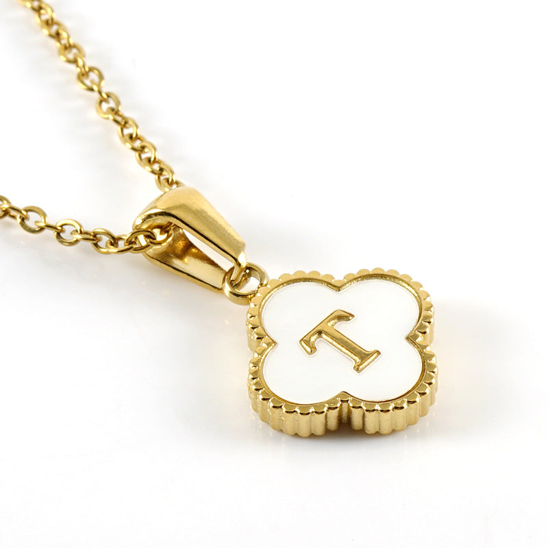 Four-leaf clover letter pendant necklace