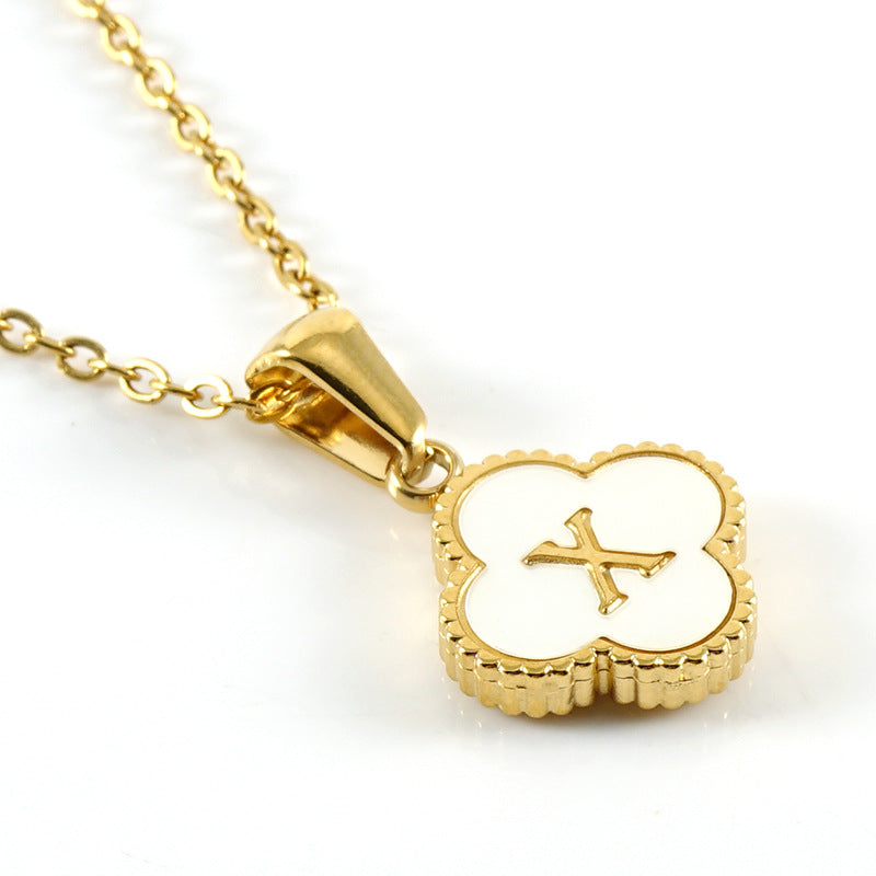 Four-leaf clover letter pendant necklace