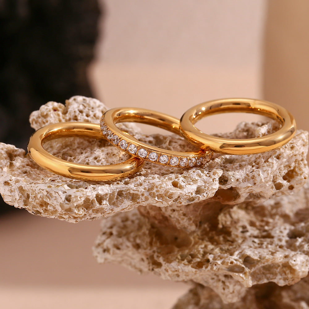 Golden Diamond Crown Classic Trio ring set