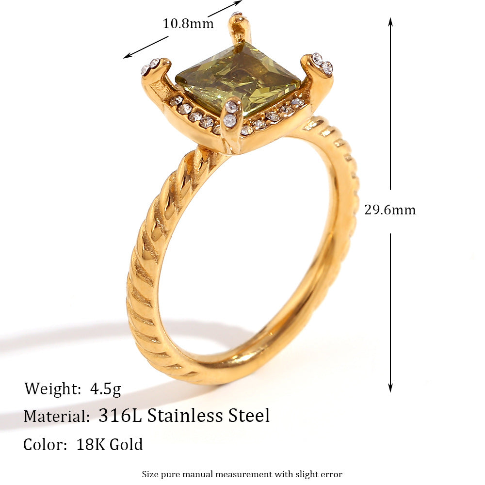 Golden Glow square diamond tri-color dream series ring