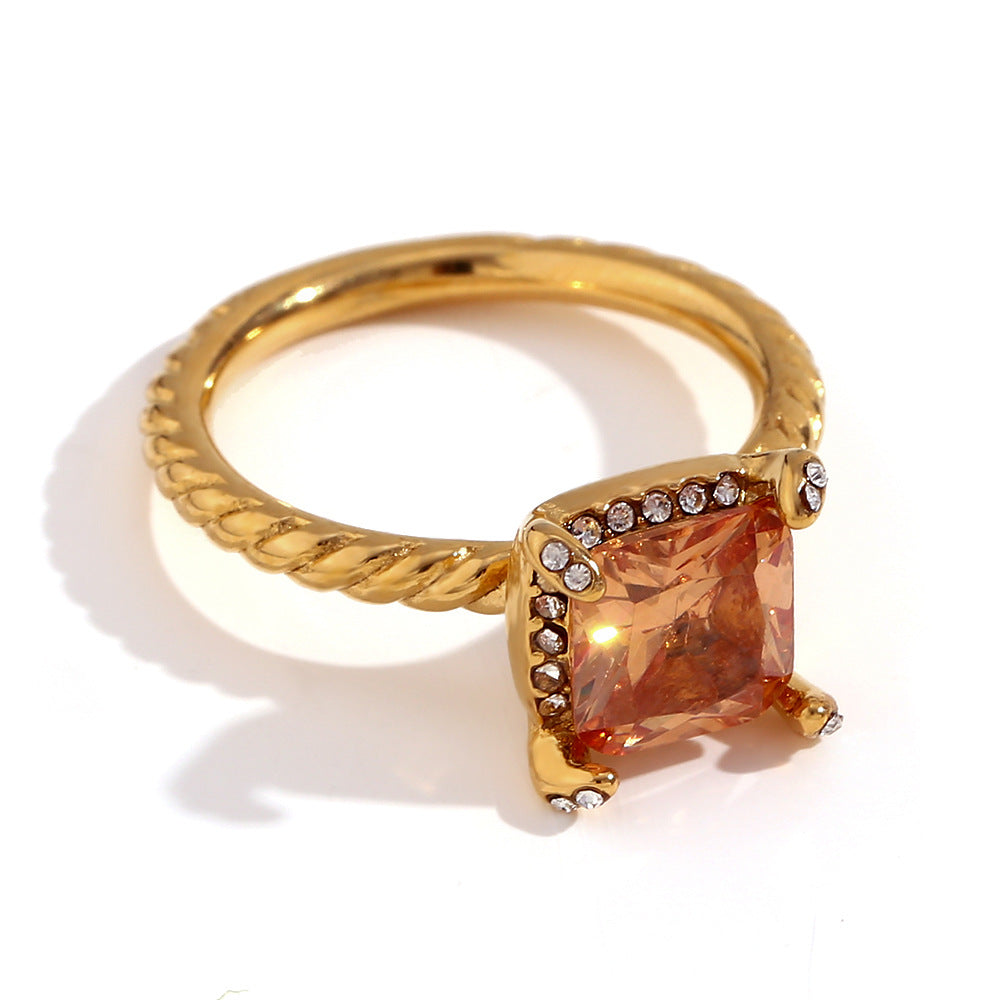 Golden Glow square diamond tri-color dream series ring