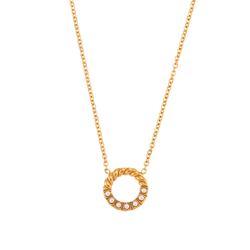 Radiant Emerald Elegance · Golden Chain Harmony Pendant Necklace Collection